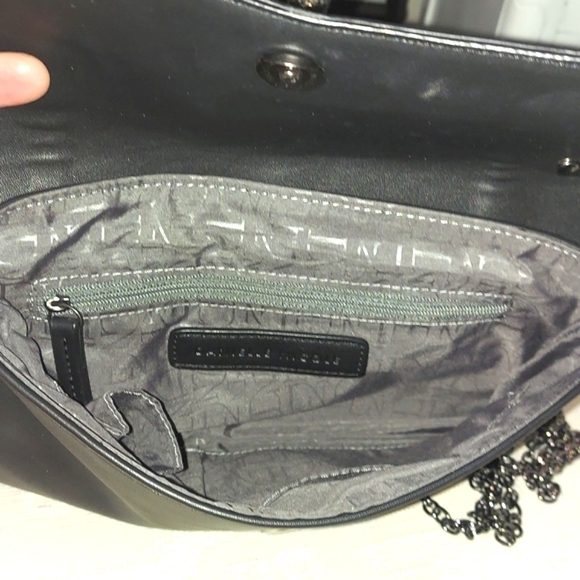 Danielle Nicole Black Crossbody Chain Clutch Bag - Picture 5 of 9